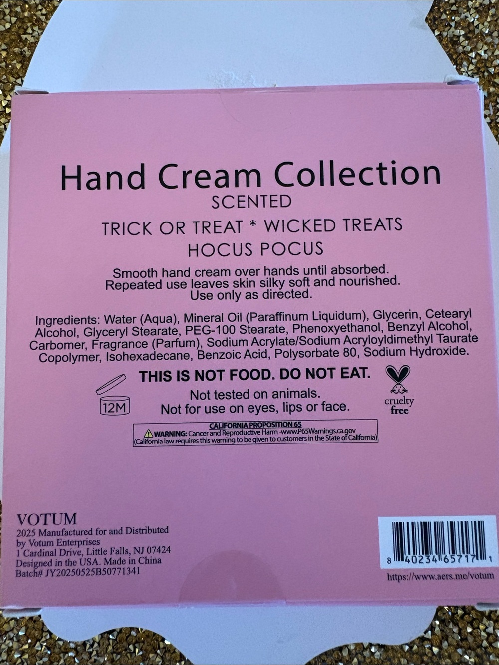 Hand cream collection NWT Pink Ghost in gift box Collection/3 Pack. 5.07 oz net - Picture 3 of 4